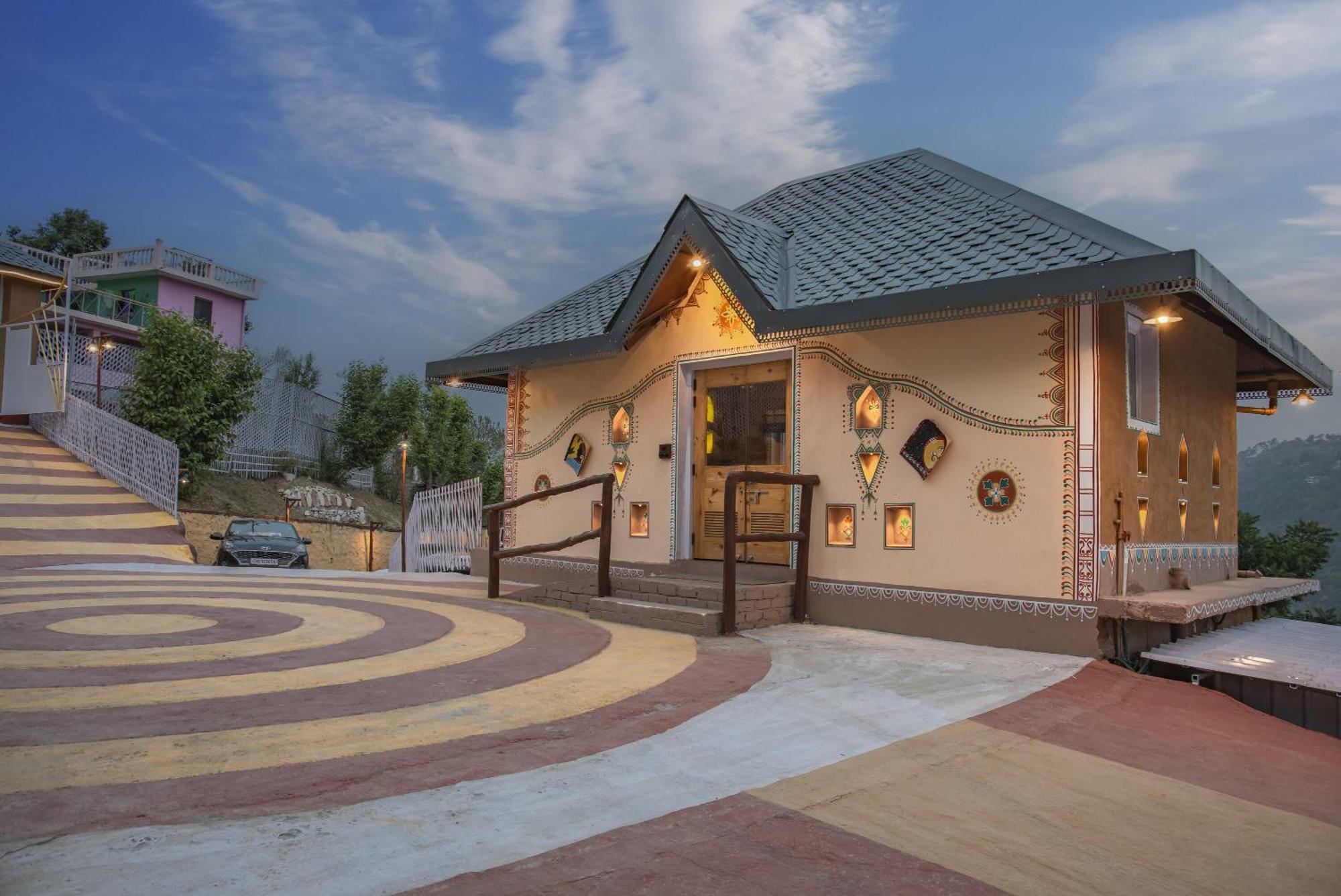 Hotel A Kasauli Ggaon By Echor Esterno foto