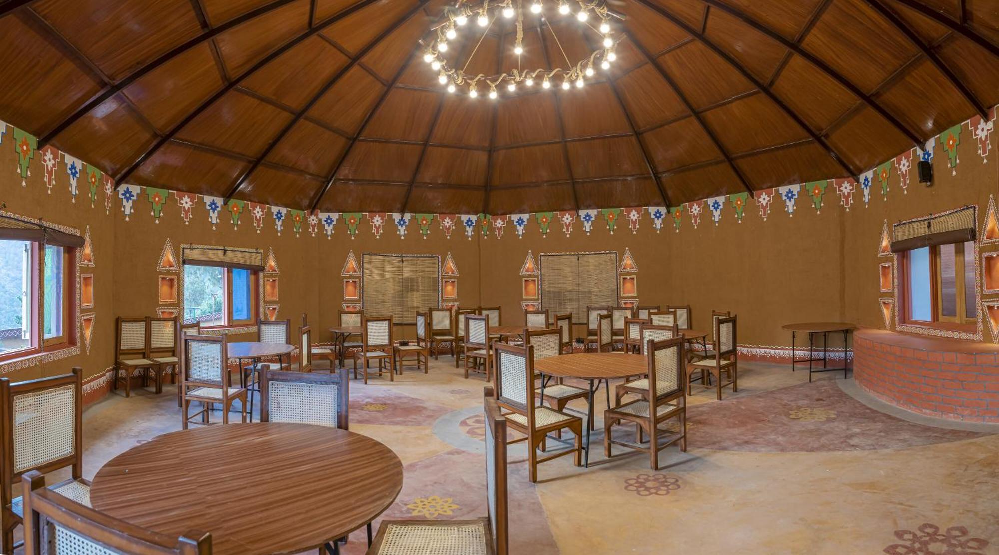 Hotel A Kasauli Ggaon By Echor Esterno foto