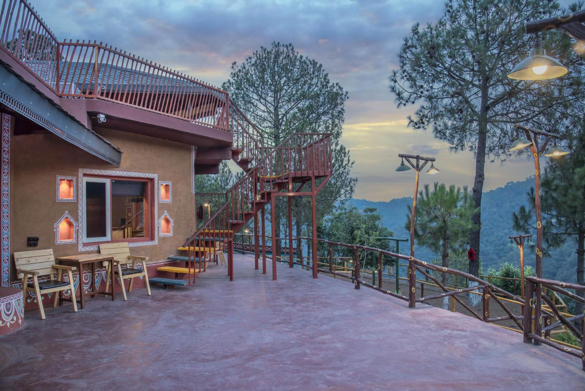 Hotel A Kasauli Ggaon By Echor Esterno foto