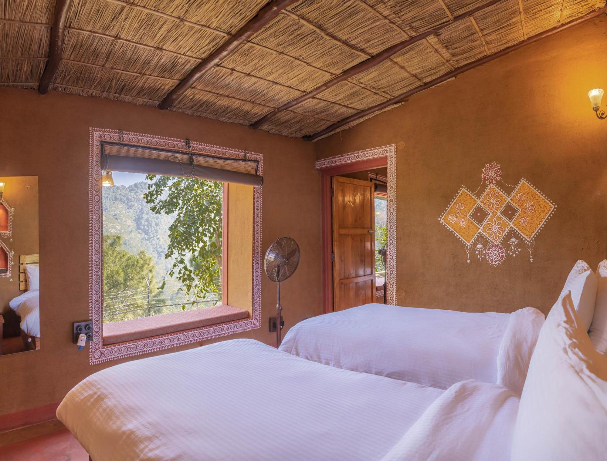 Hotel A Kasauli Ggaon By Echor Esterno foto